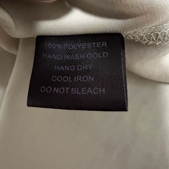 Hale Bob Long Sleeve Tie Neck Lace Trim Pleated Blouse Women's Size Small Tan - Picture 4 of 4